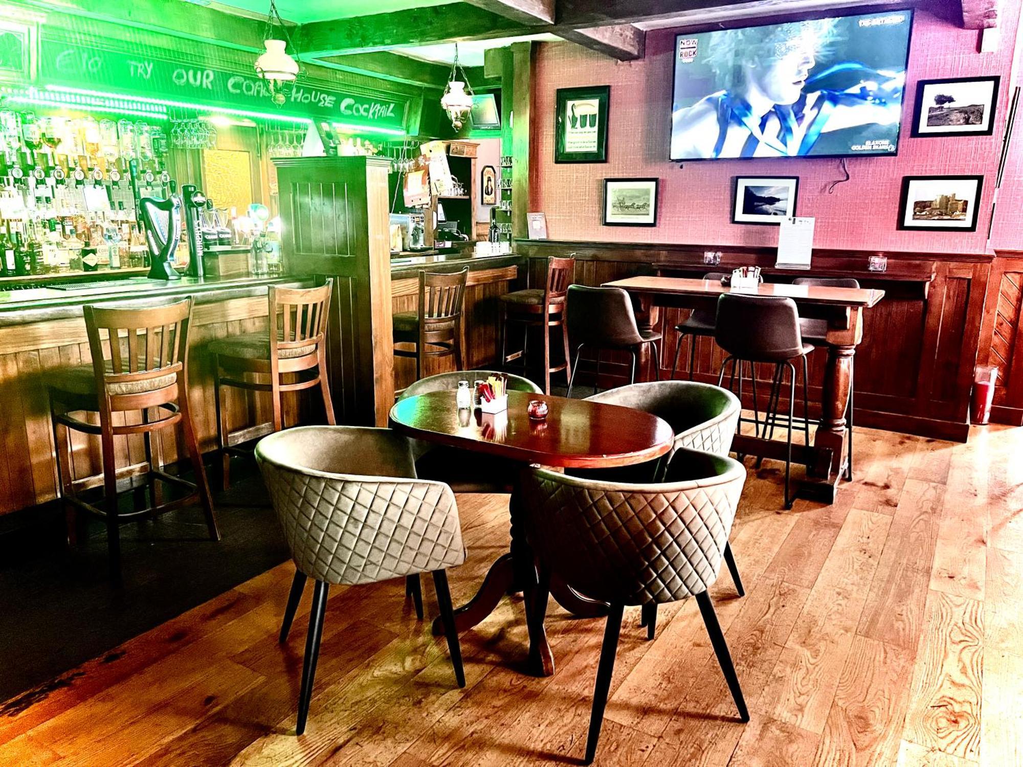 The Coach House Inn Moycullen Eksteriør bilde